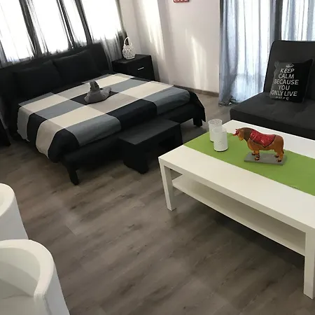 Apartment Levart *